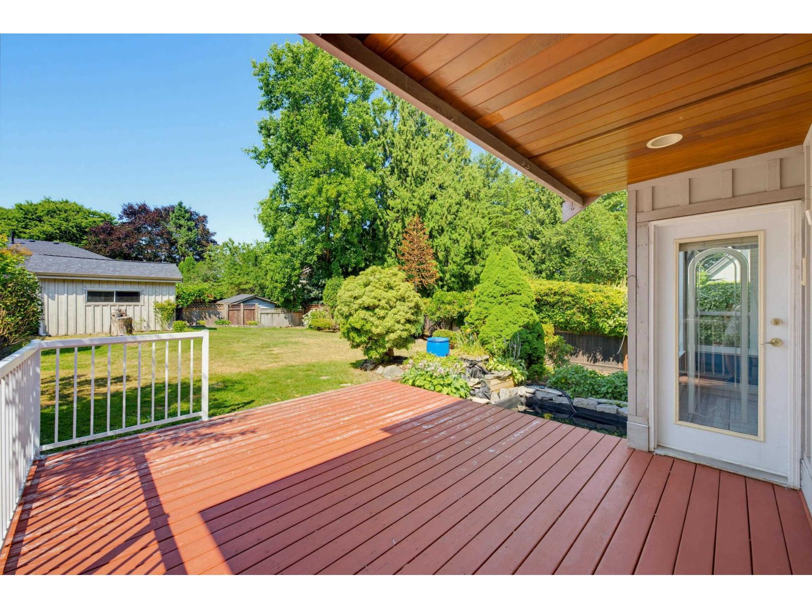 5 Bed, 4 Bath House for Sale in Surrey – 16587 84 AVENUE, Surrey – MLS# R3149315 - Image 34