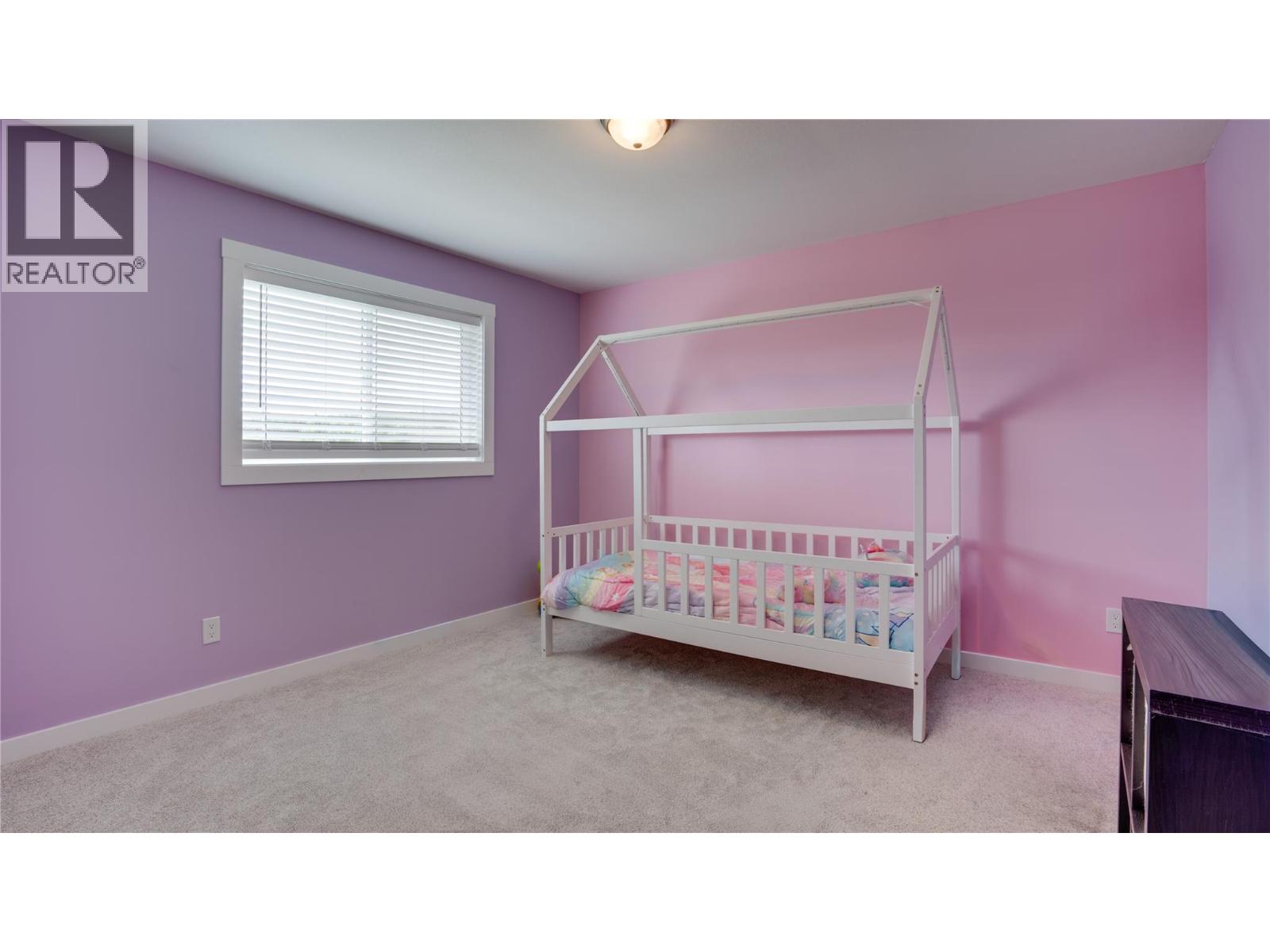  893 Evans Road, Spallumcheen