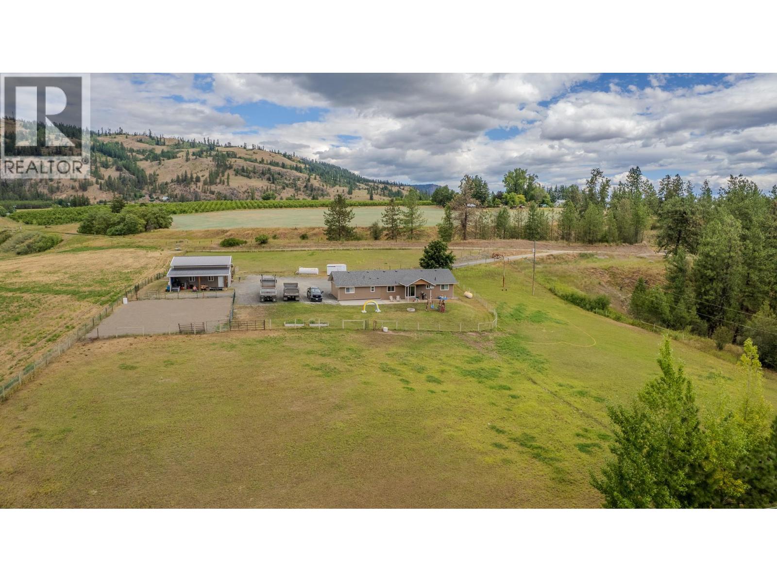  893 Evans Road, Spallumcheen
