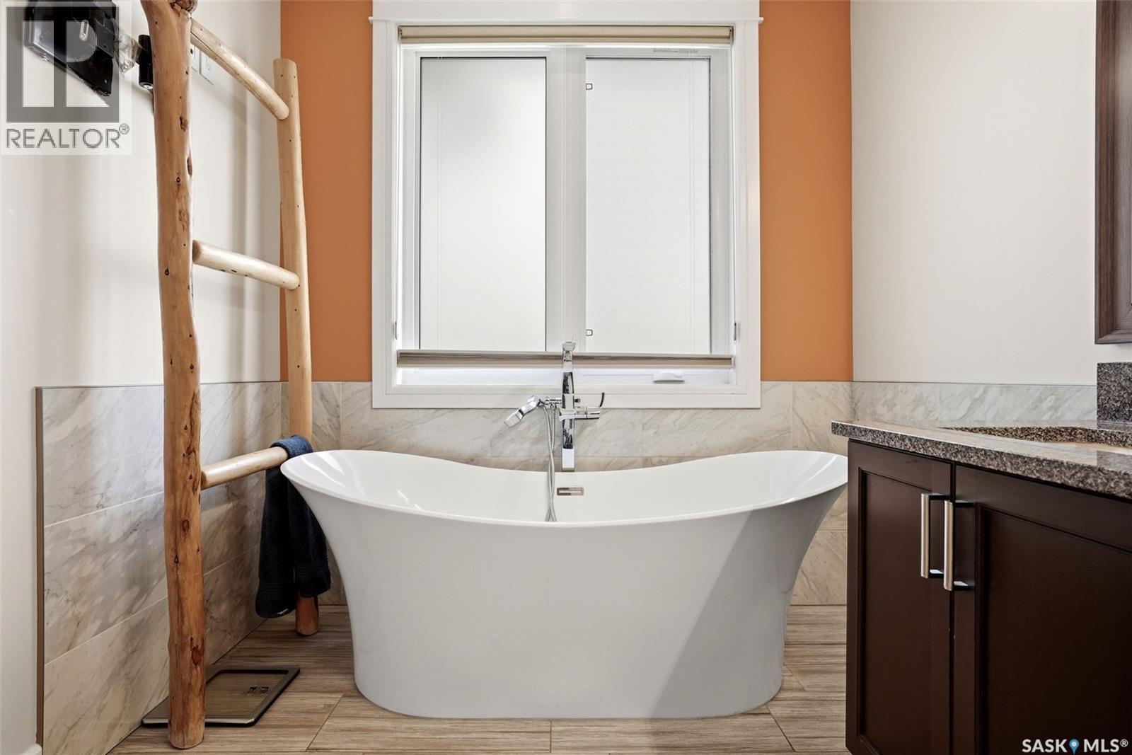 4868 Wright ROAD - Image 31