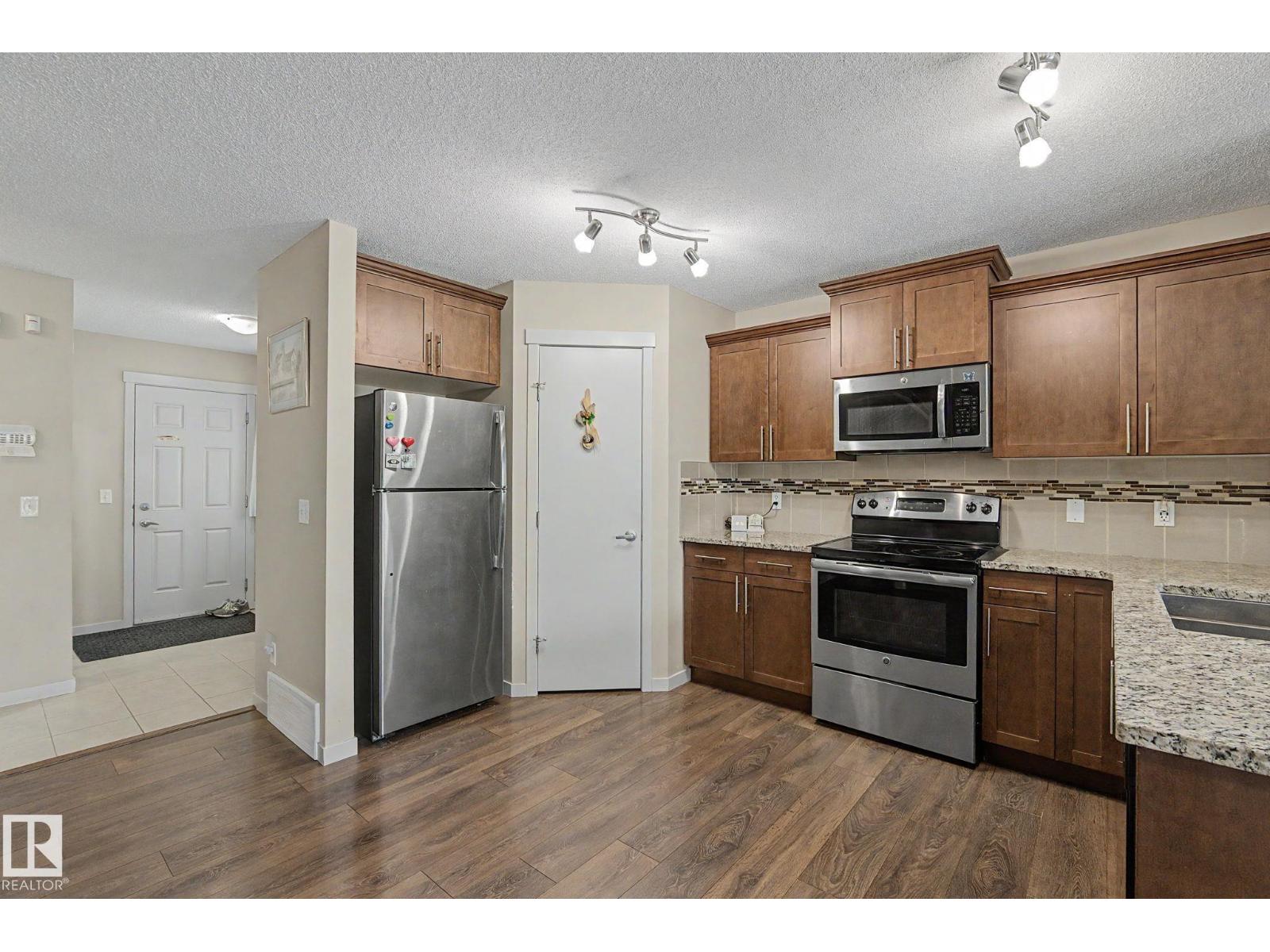 17304 73 ST NW - Image 11