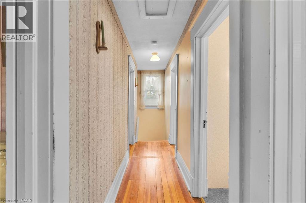 6511 RIALL Street - 22