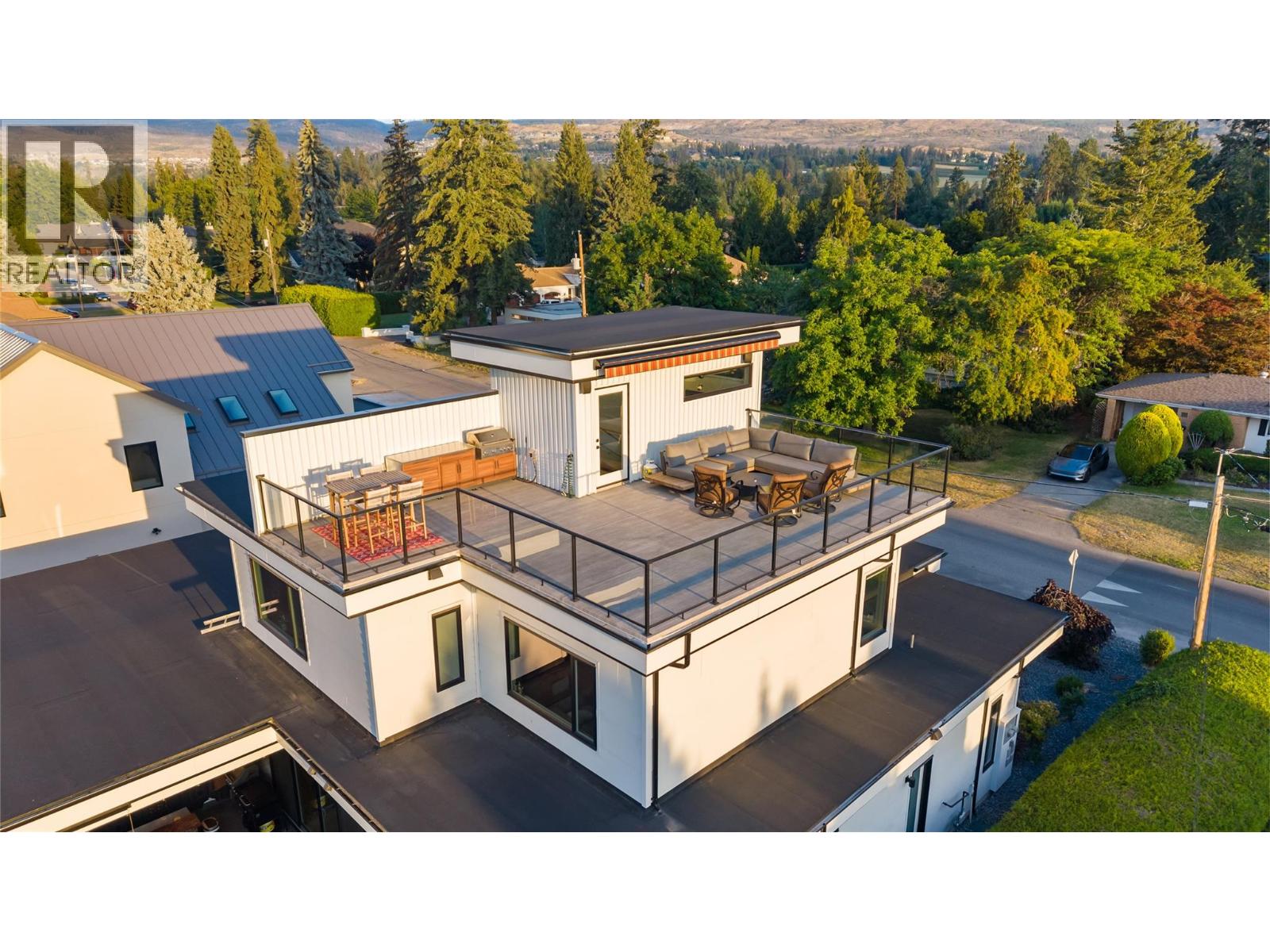 452 Knowles Road - 7
