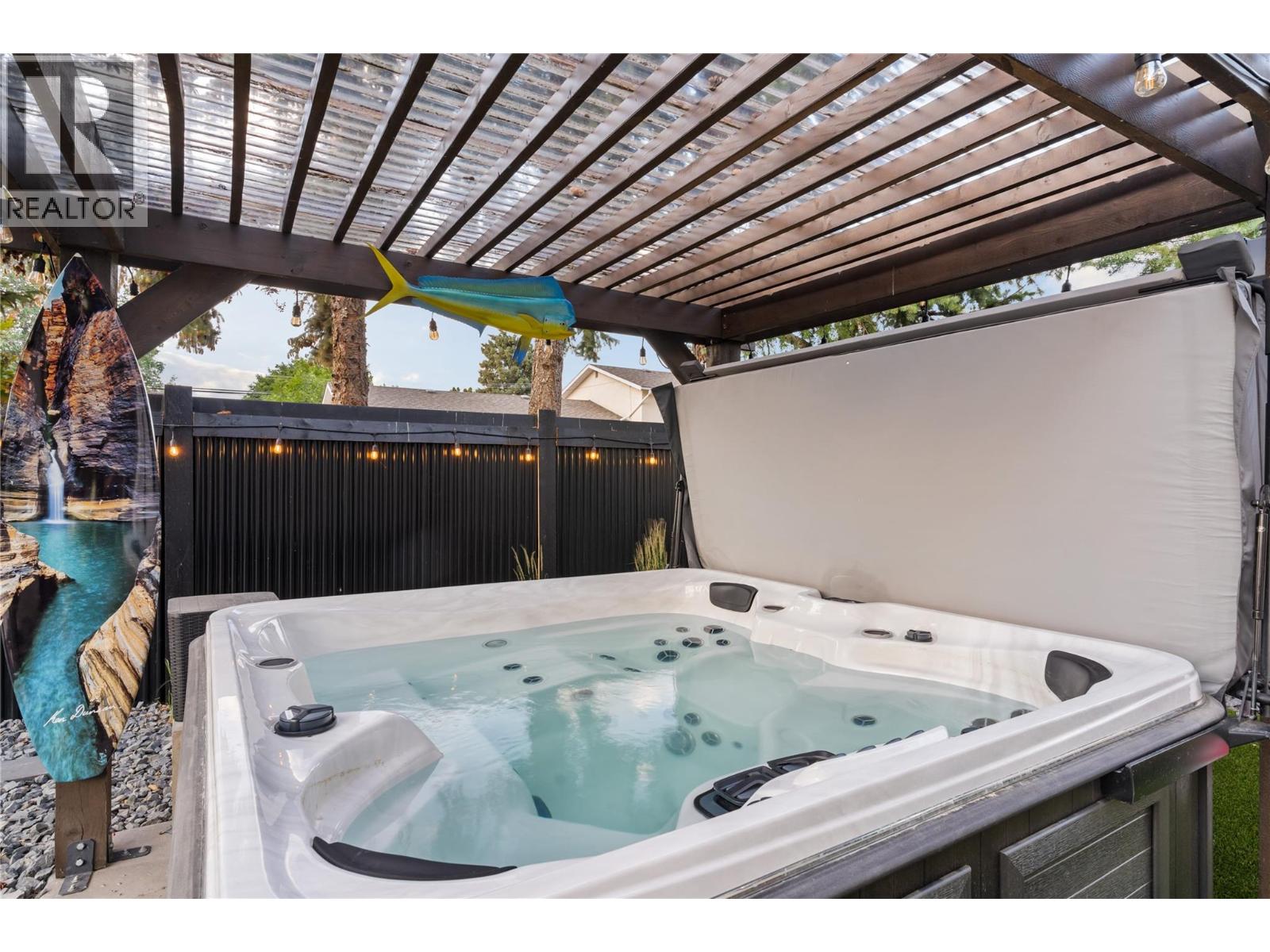 452 Knowles Road - 36