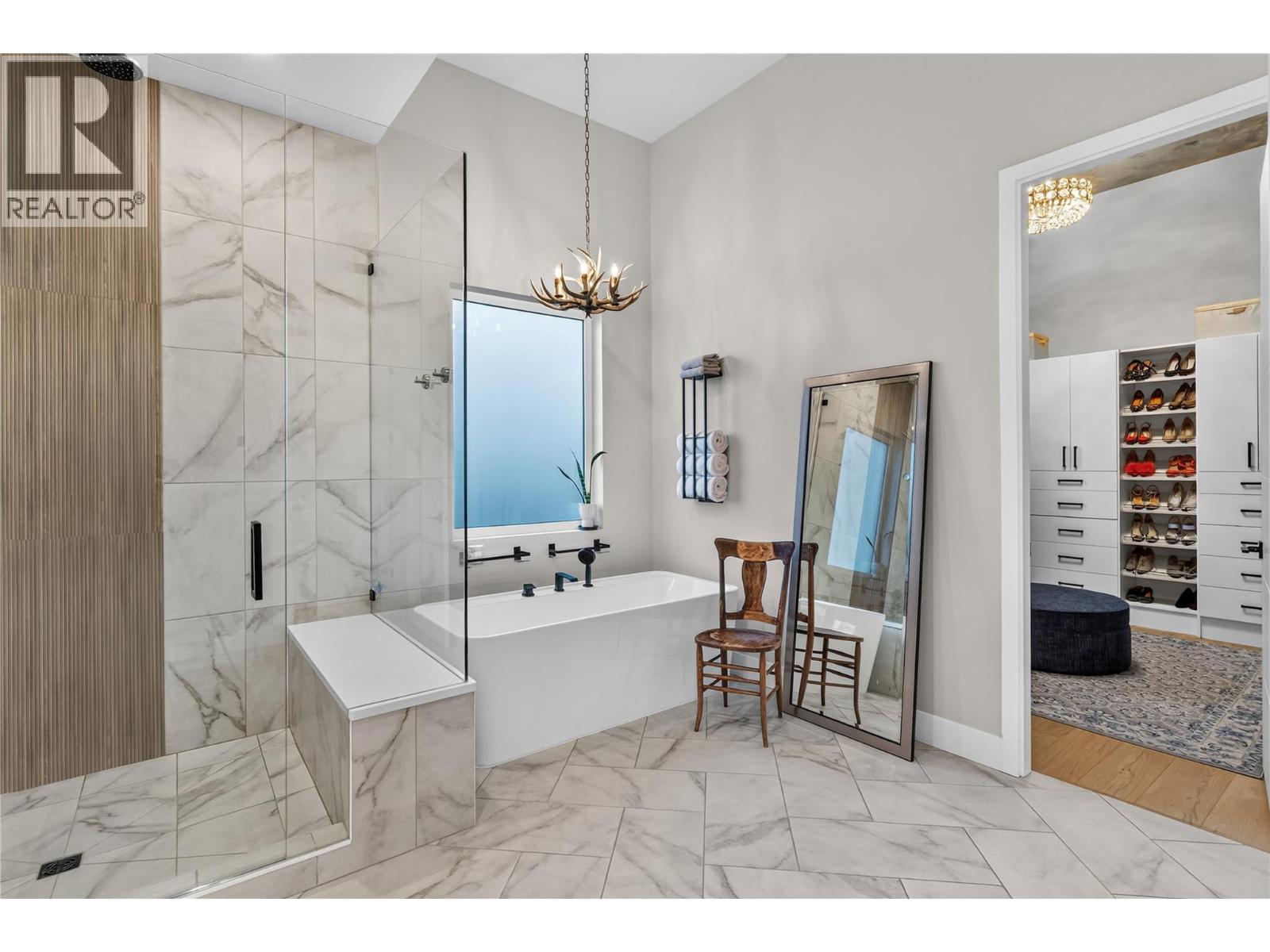 452 Knowles Road - 26