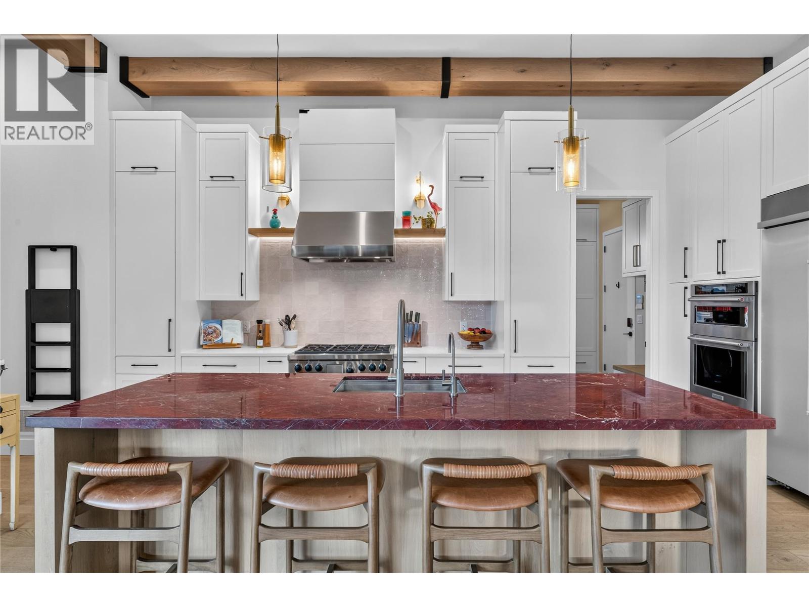 452 Knowles Road - 16