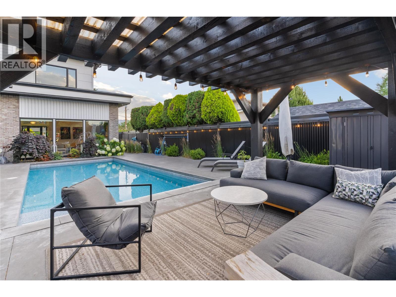 452 Knowles Road - 34