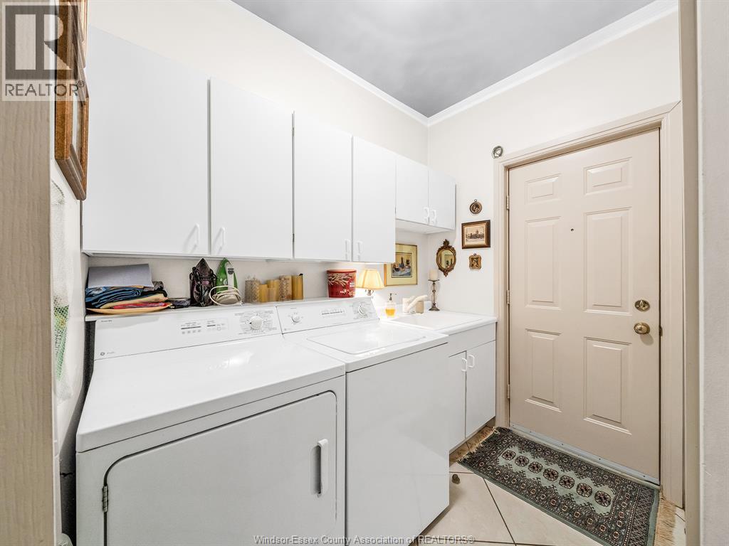 174 CRYSTAL HARBOUR - 31