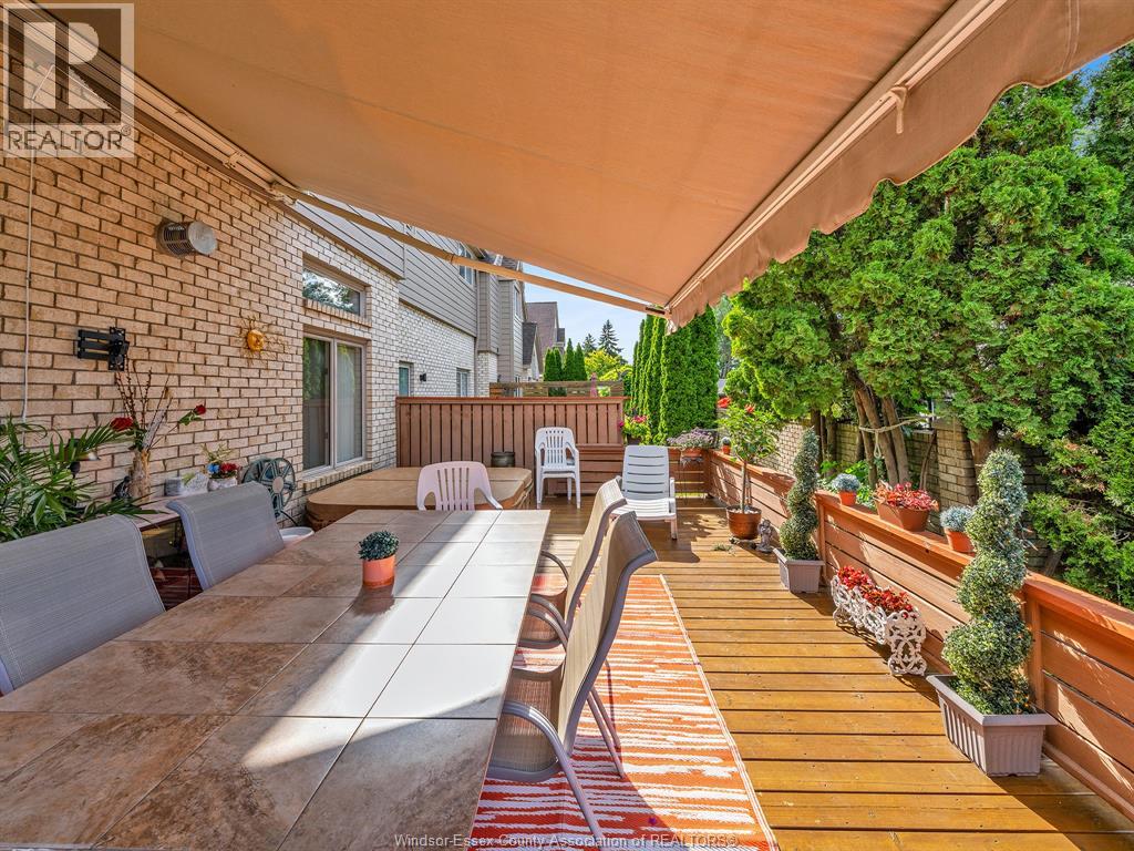 174 CRYSTAL HARBOUR - 37