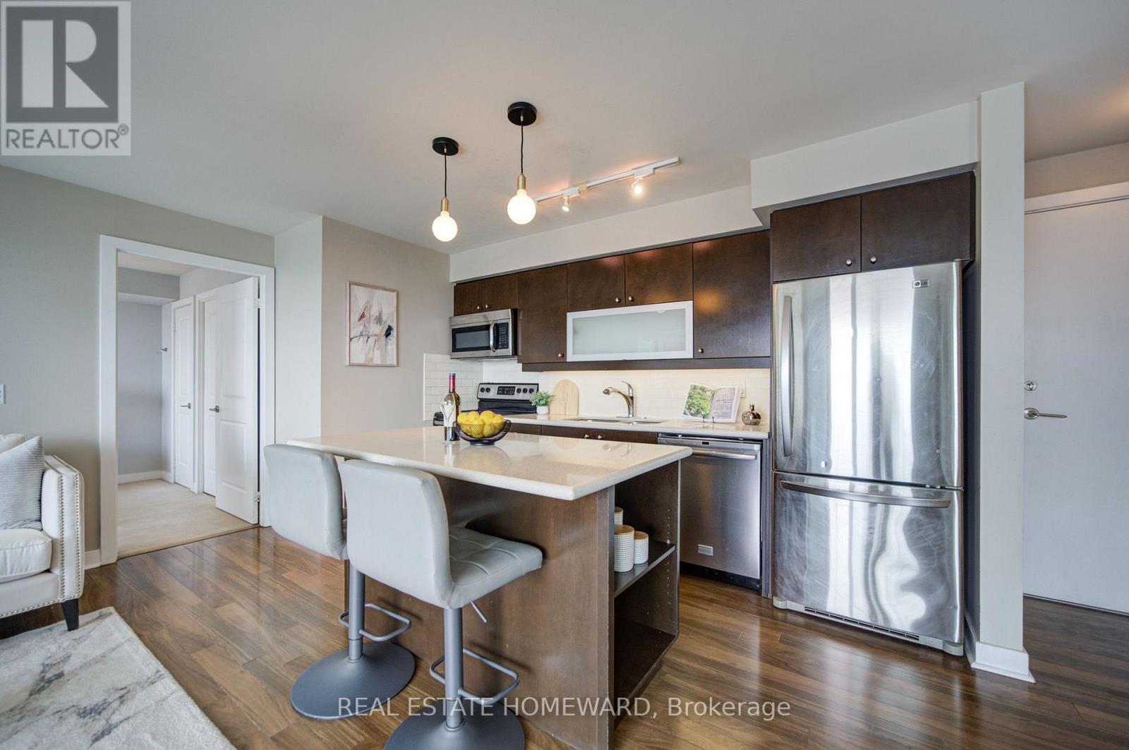 #2106 100 WESTERN BATTERY ROAD - 9
