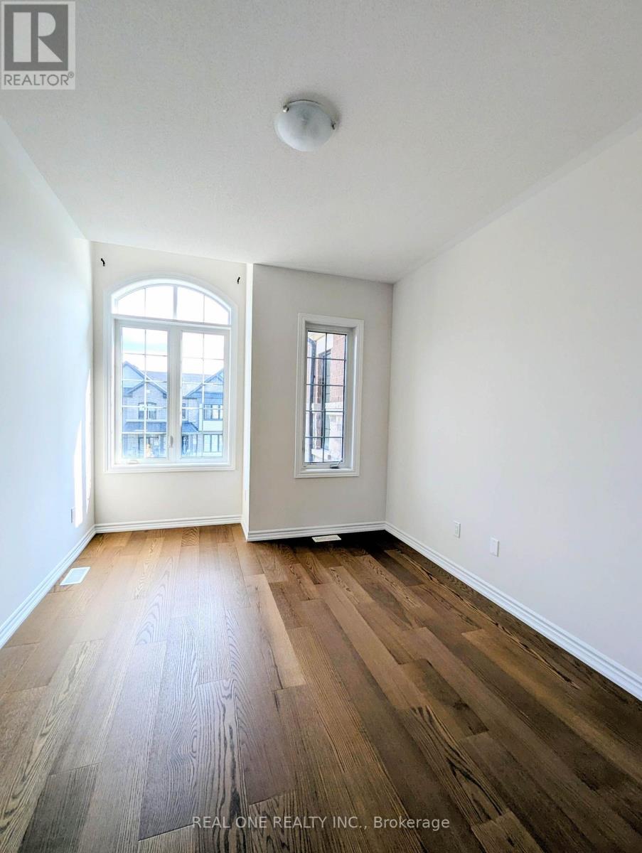 7 O'REILLY STREET - Image 14