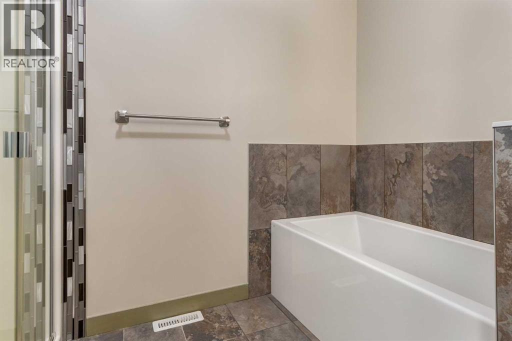 102 Speargrass Crescent - 25