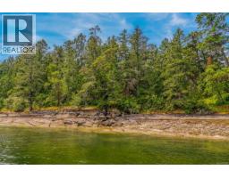 Lt 32 Ruxton Island, Ruxton Island, BC V0V0V0 Photo 24