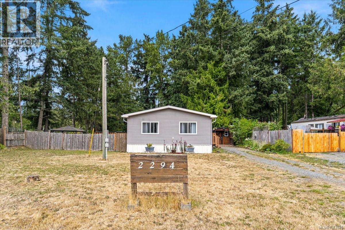 2294 Gould Rd W - 2