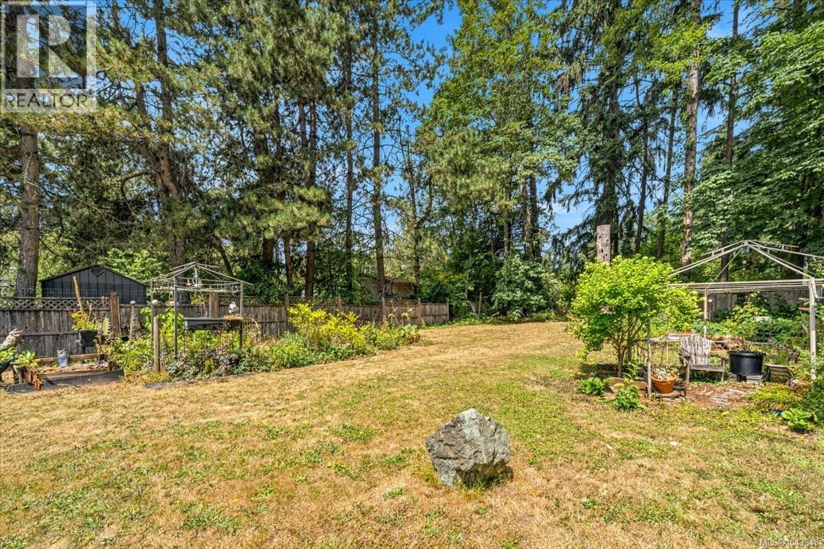 2294 Gould Rd W - 30