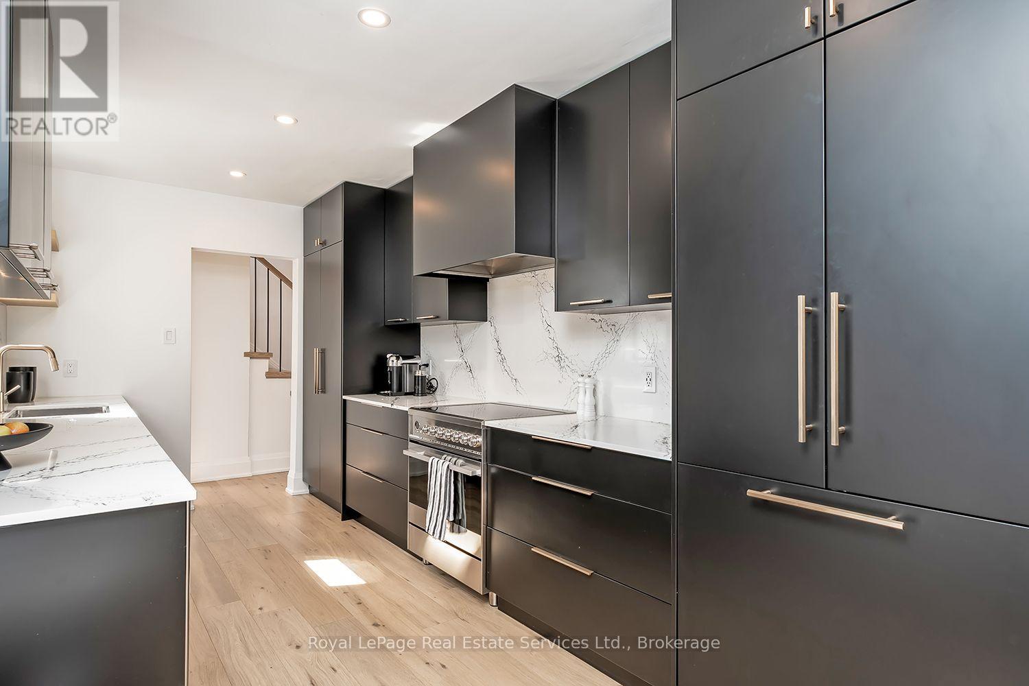 303 WATSON AVENUE - Image 16