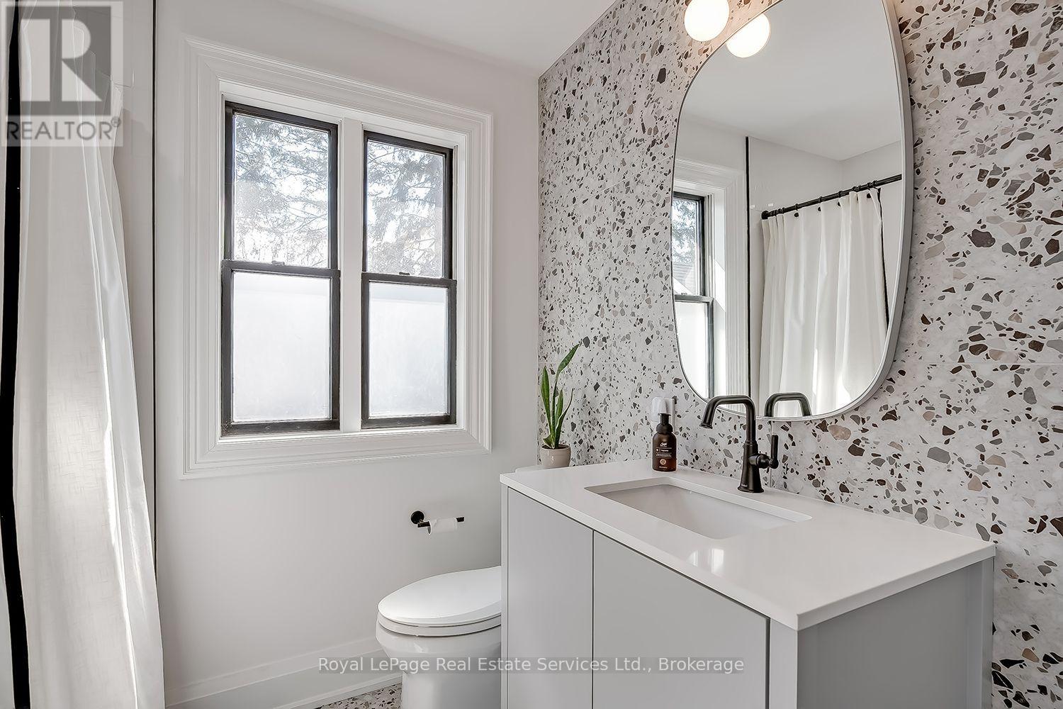 303 WATSON AVENUE - Image 27
