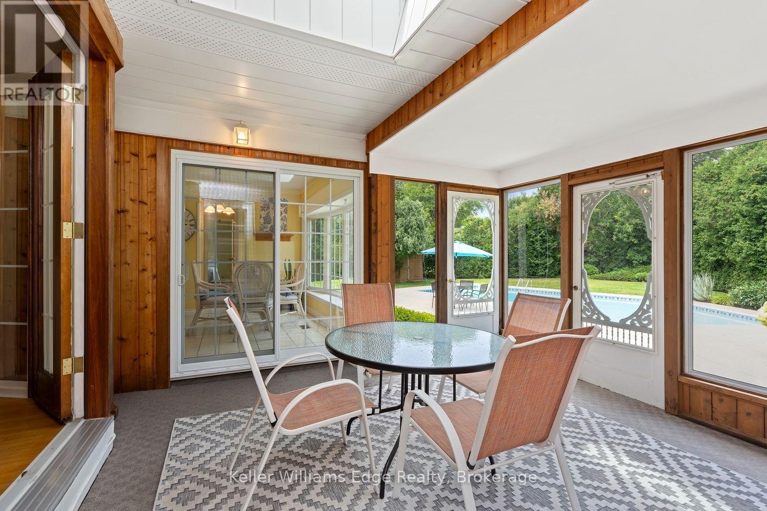 2057 HALTON PLACE - 11