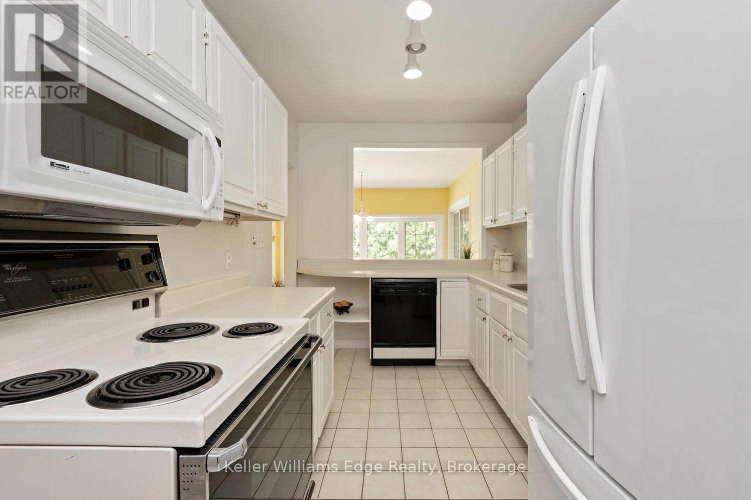 2057 HALTON PLACE - 12