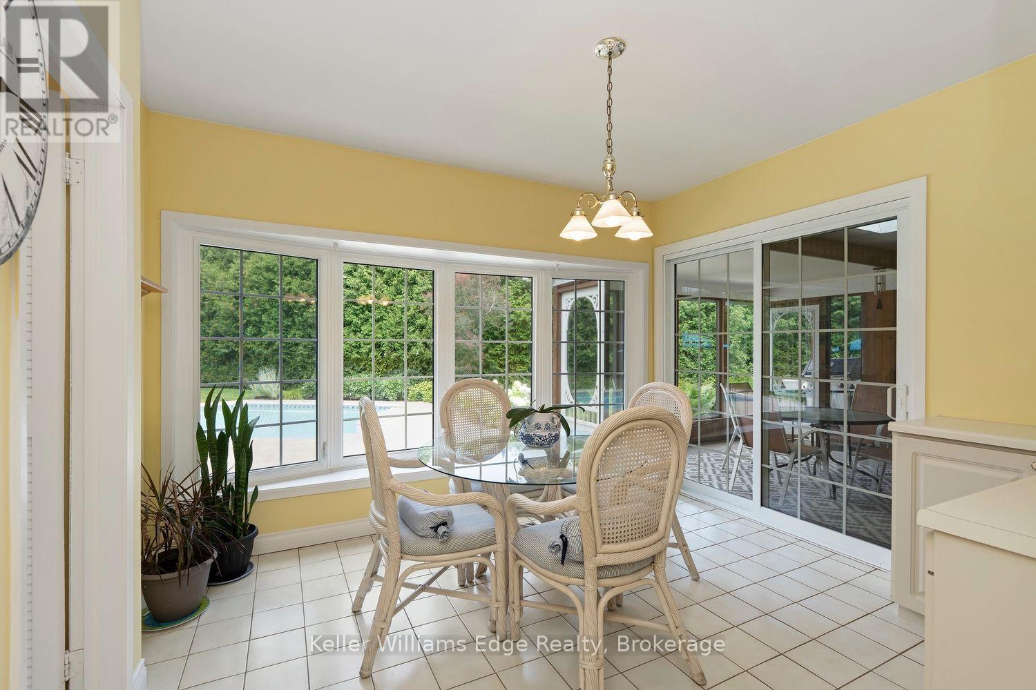 2057 HALTON PLACE - 16