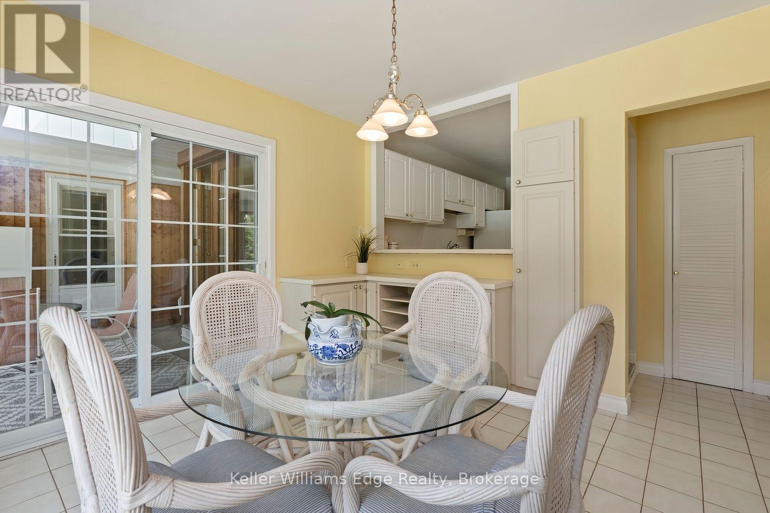 2057 HALTON PLACE - 17