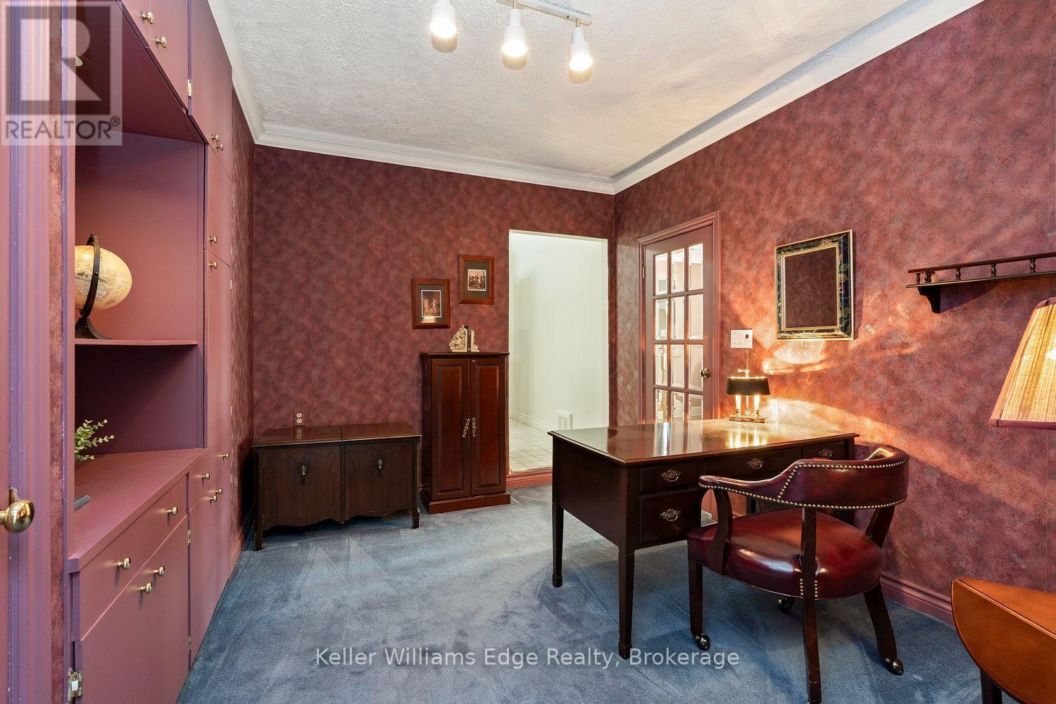 2057 HALTON PLACE - 19
