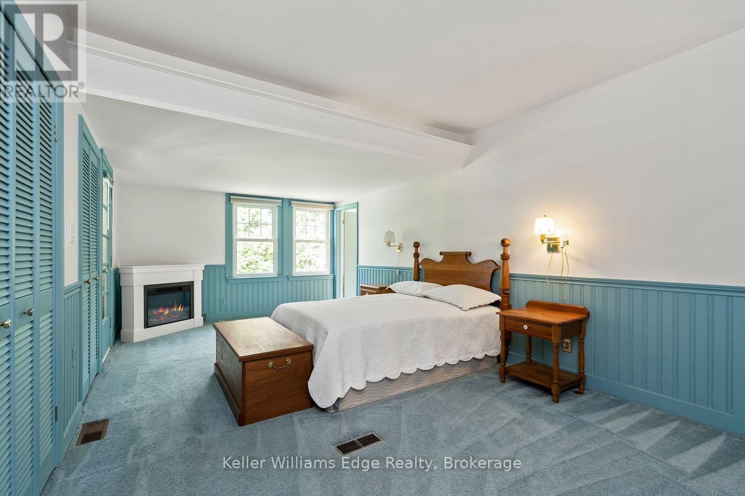 2057 HALTON PLACE - 22