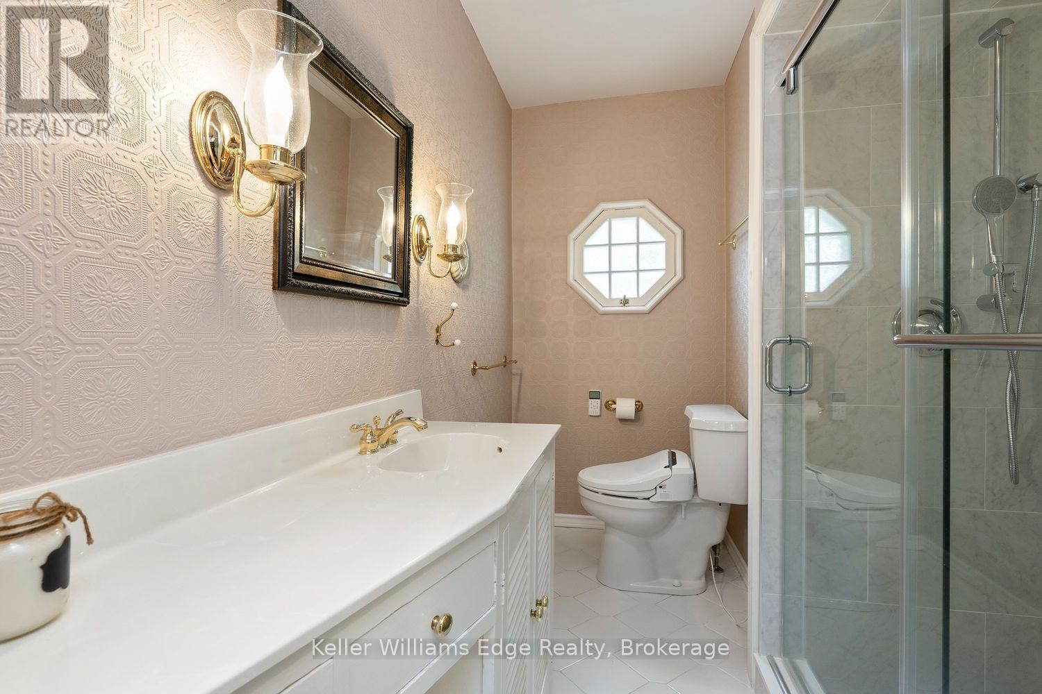 2057 HALTON PLACE - 27