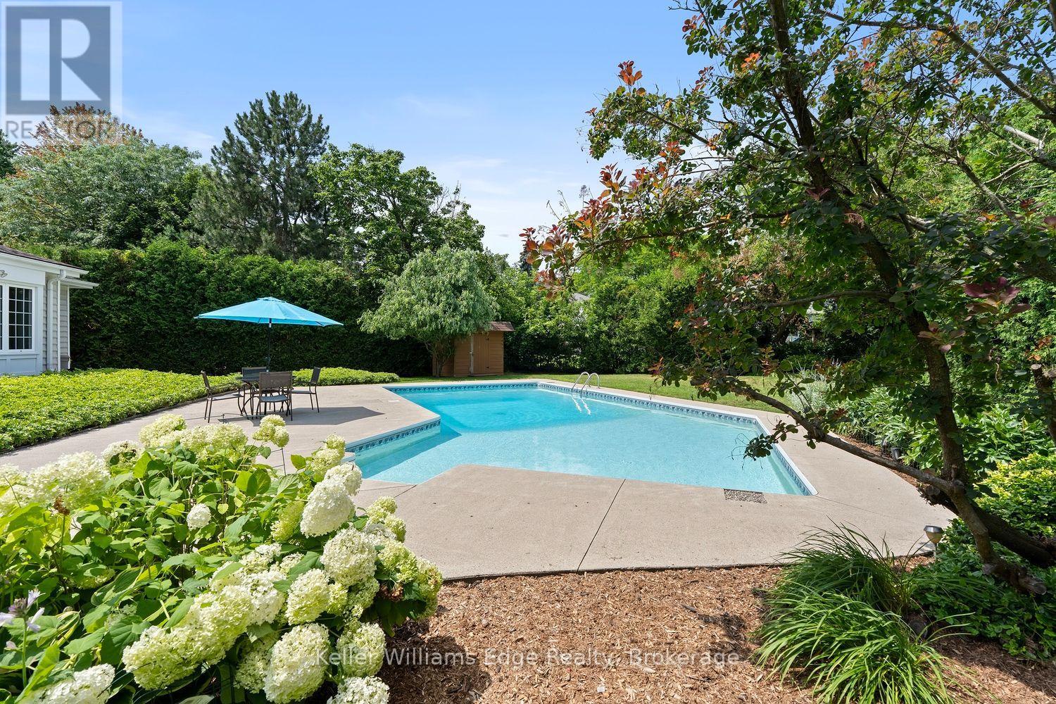 2057 HALTON PLACE - 35