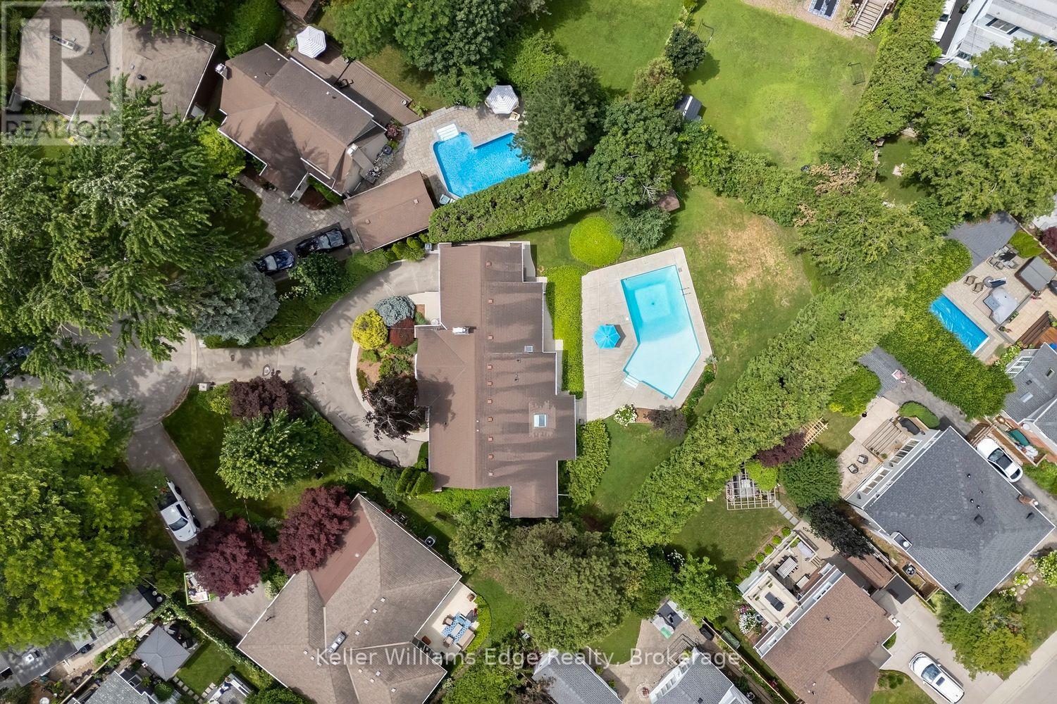 2057 HALTON PLACE - 44