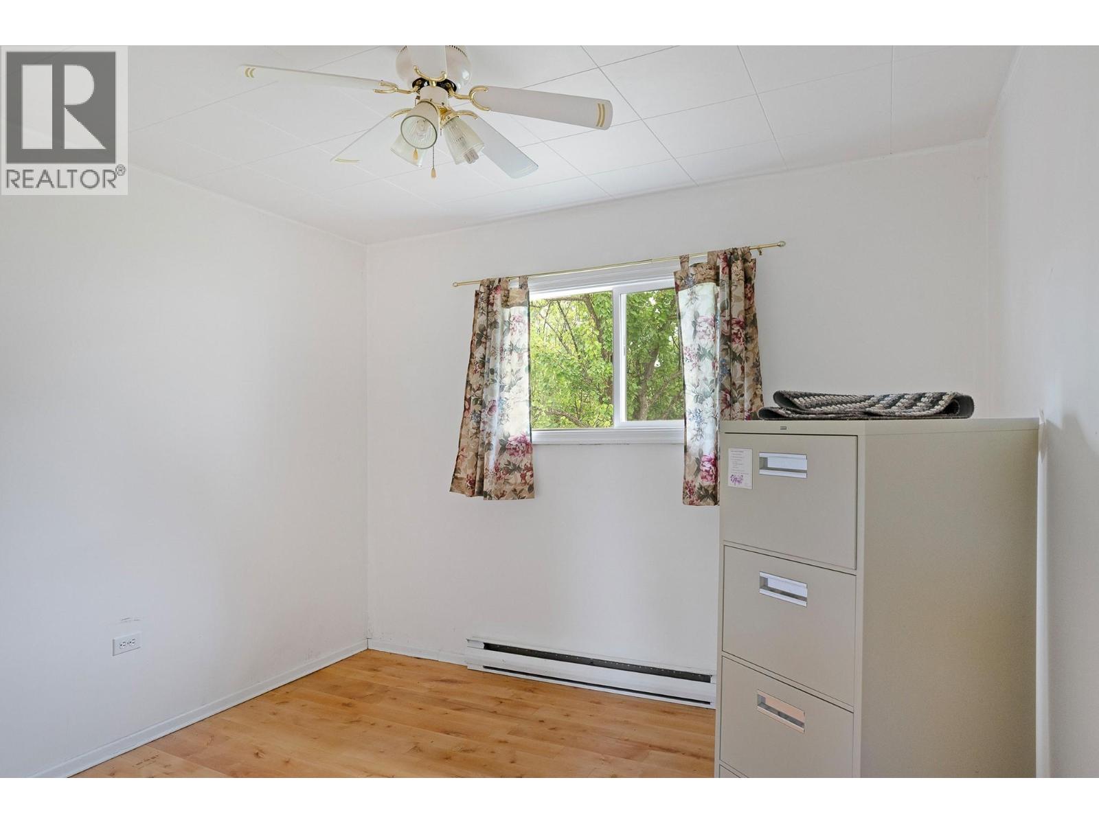 830 16th Avenue S - 50