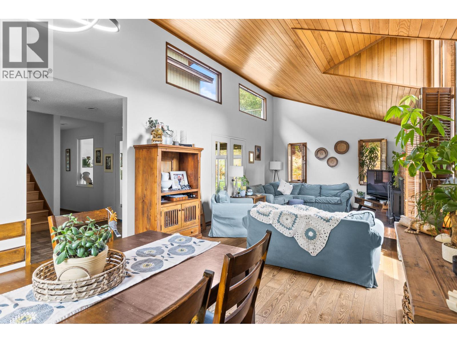 2635 Packers Road - 11