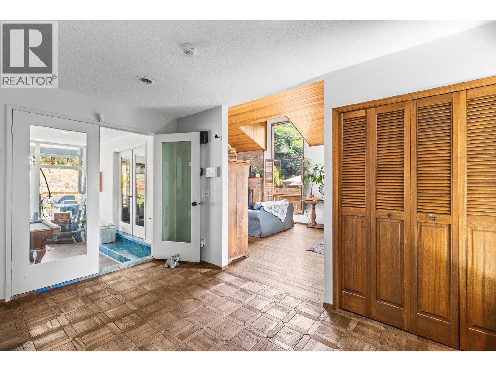 2635 Packers Road - 20