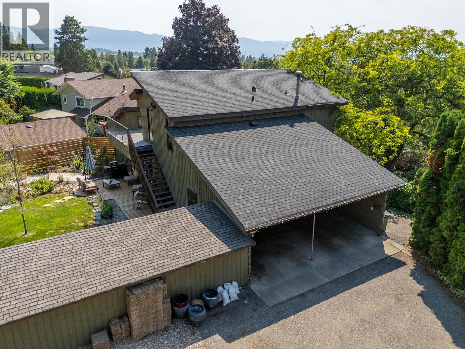 2635 Packers Road - 87