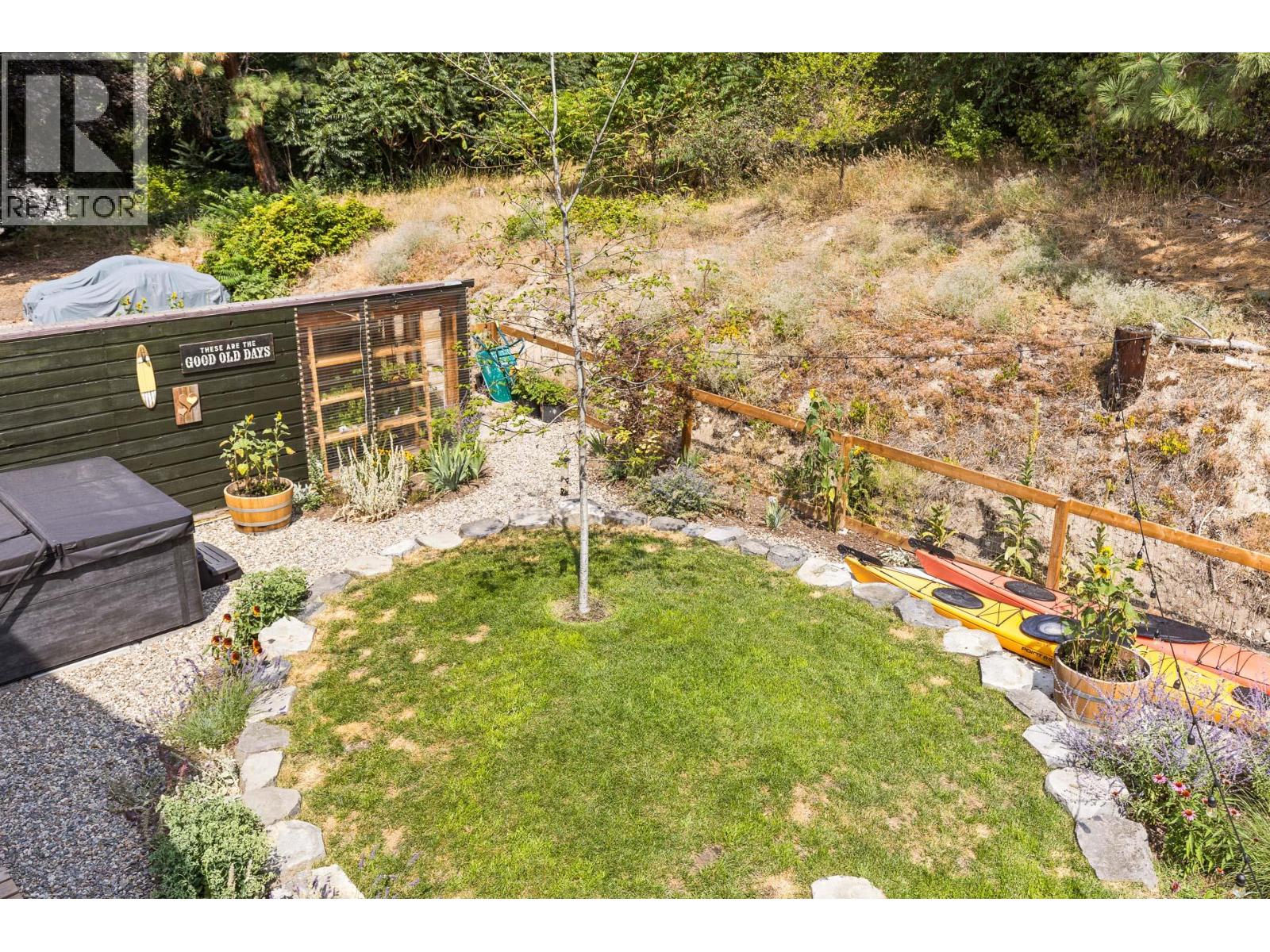 2635 Packers Road - 40