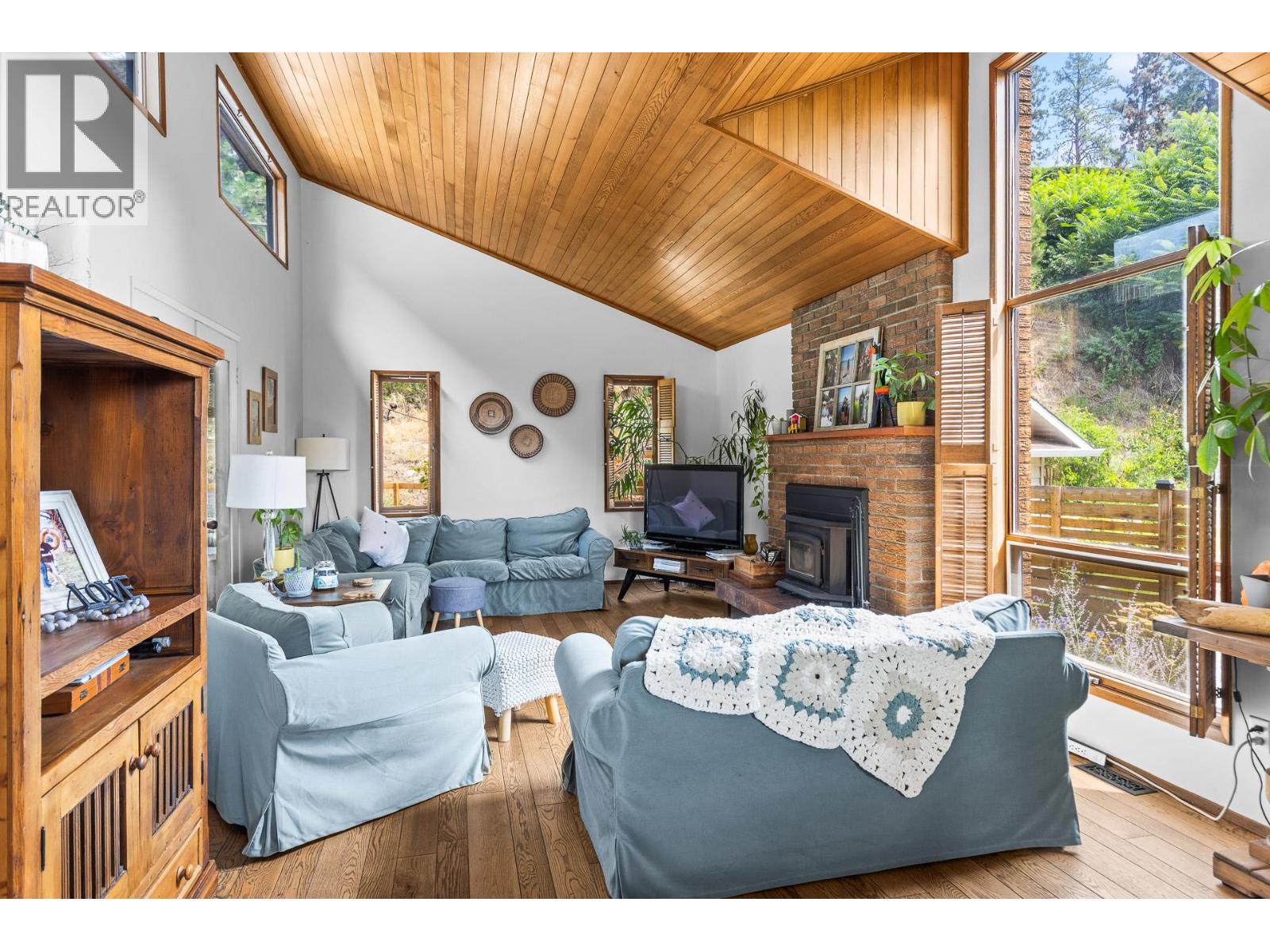 2635 Packers Road - 9