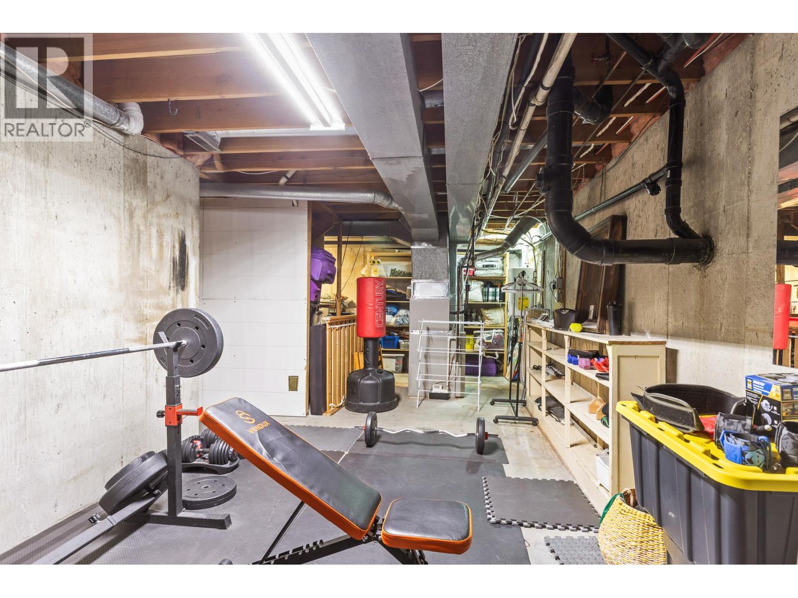 2635 Packers Road - 50