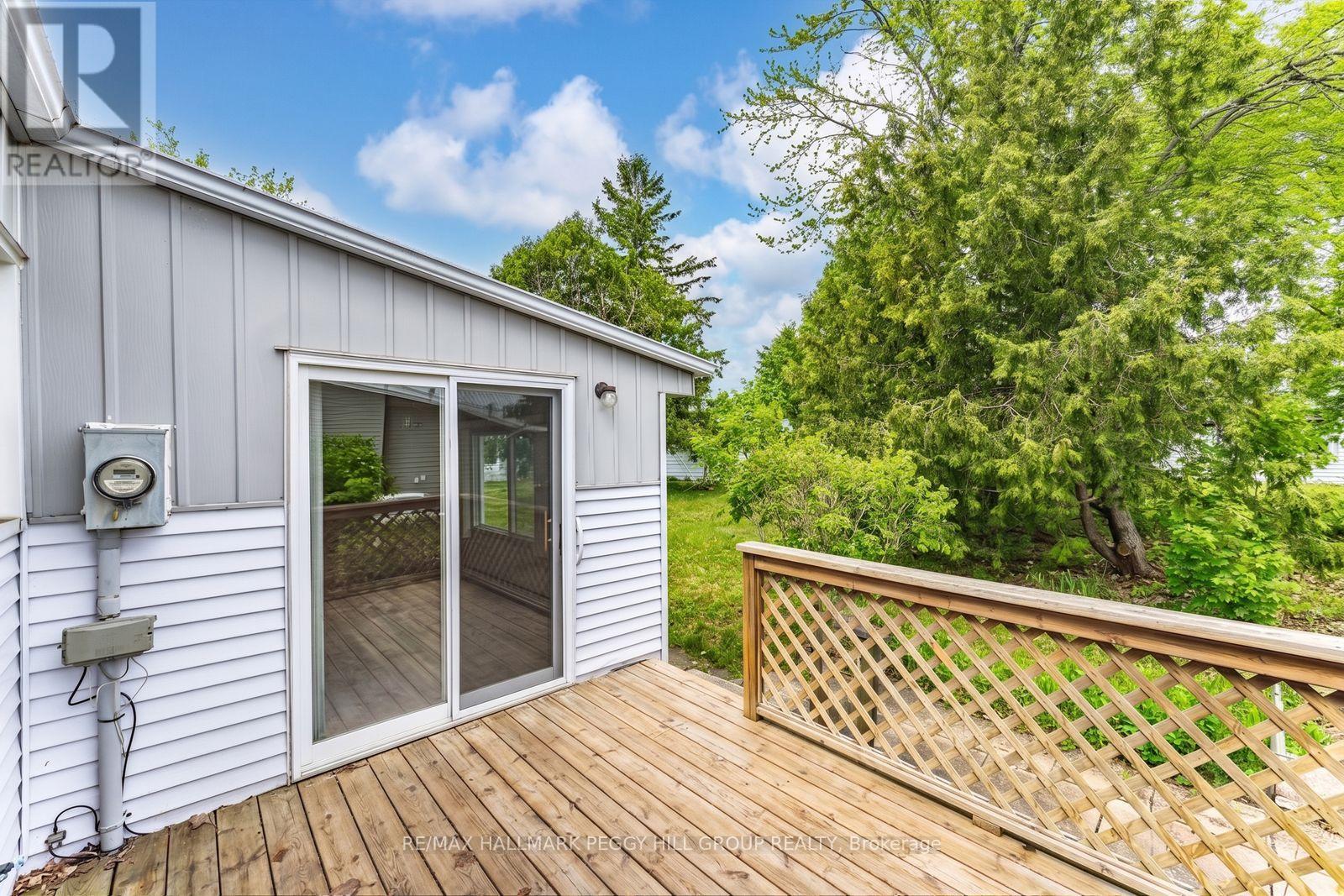 8 CARMANS COVE - 11