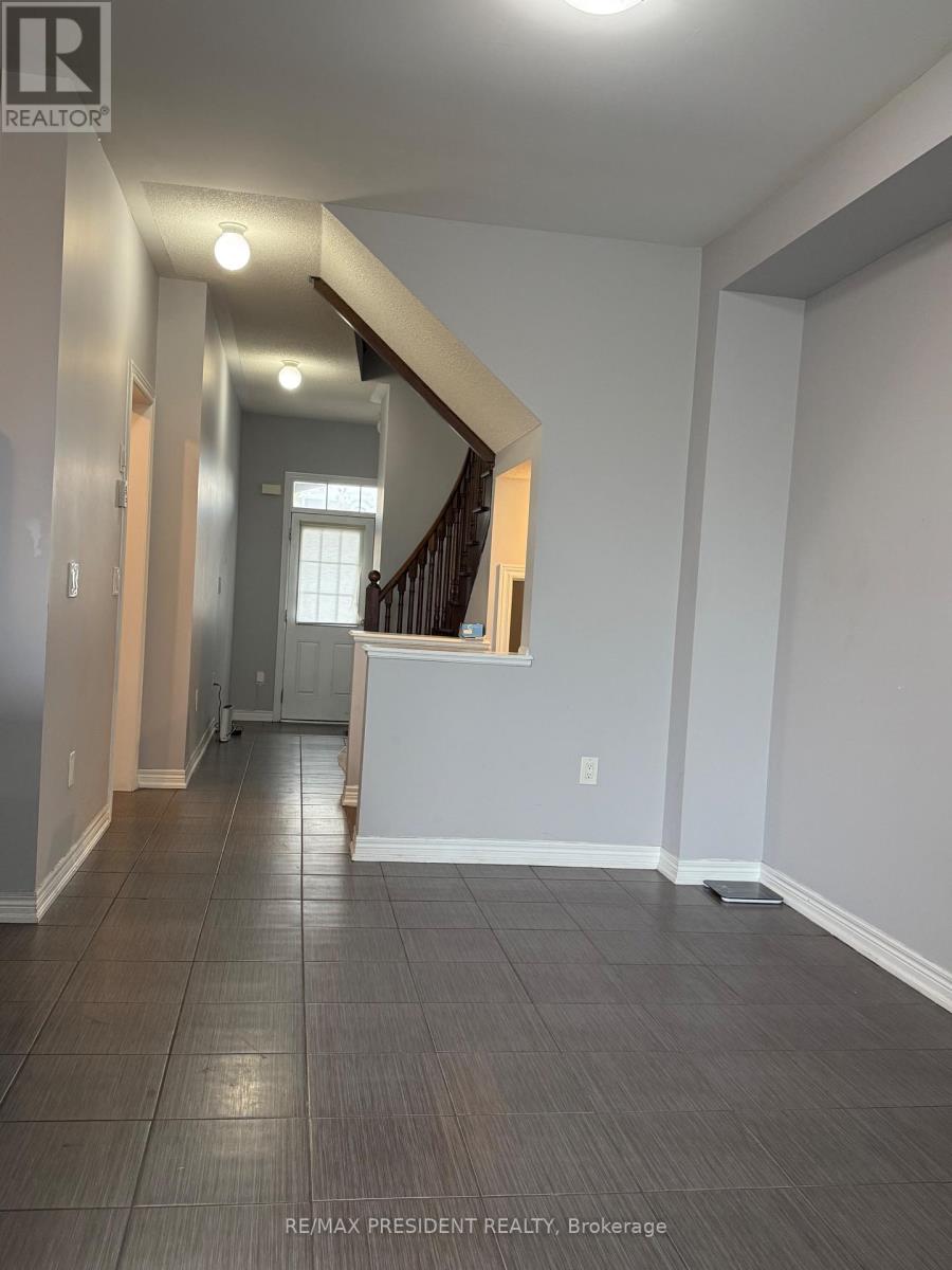 98 DAVENFIELD CIRCLE - 10