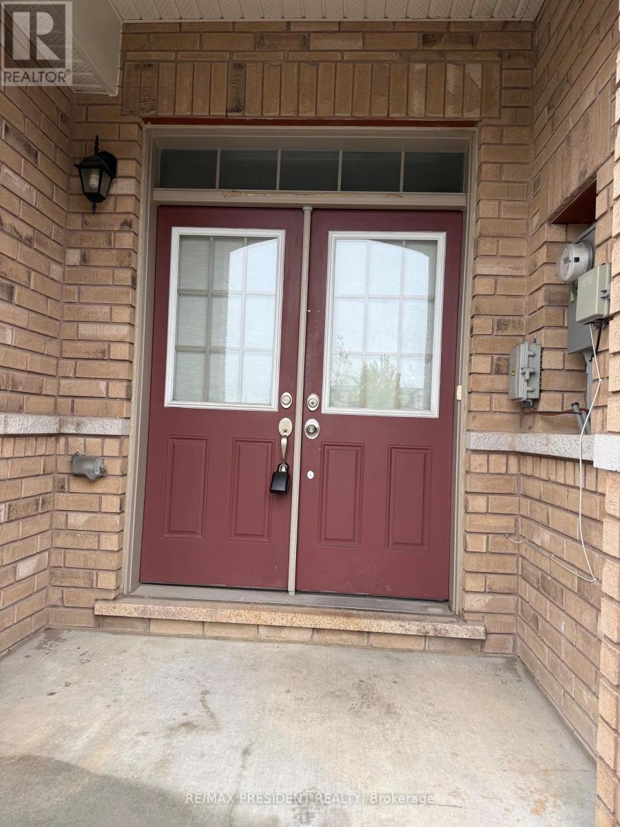 98 DAVENFIELD CIRCLE - 1