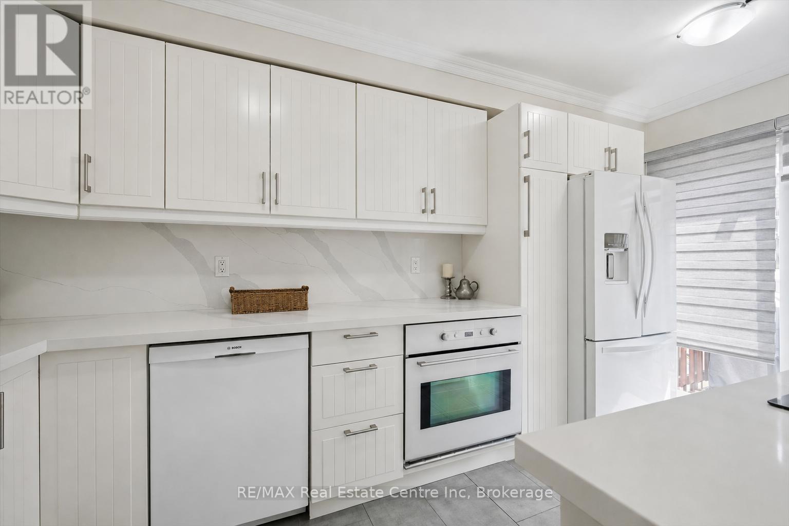 6972 DUNNVIEW COURT - 8