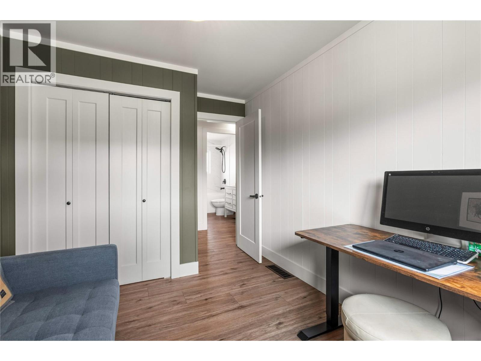6550 Herry Road - 24