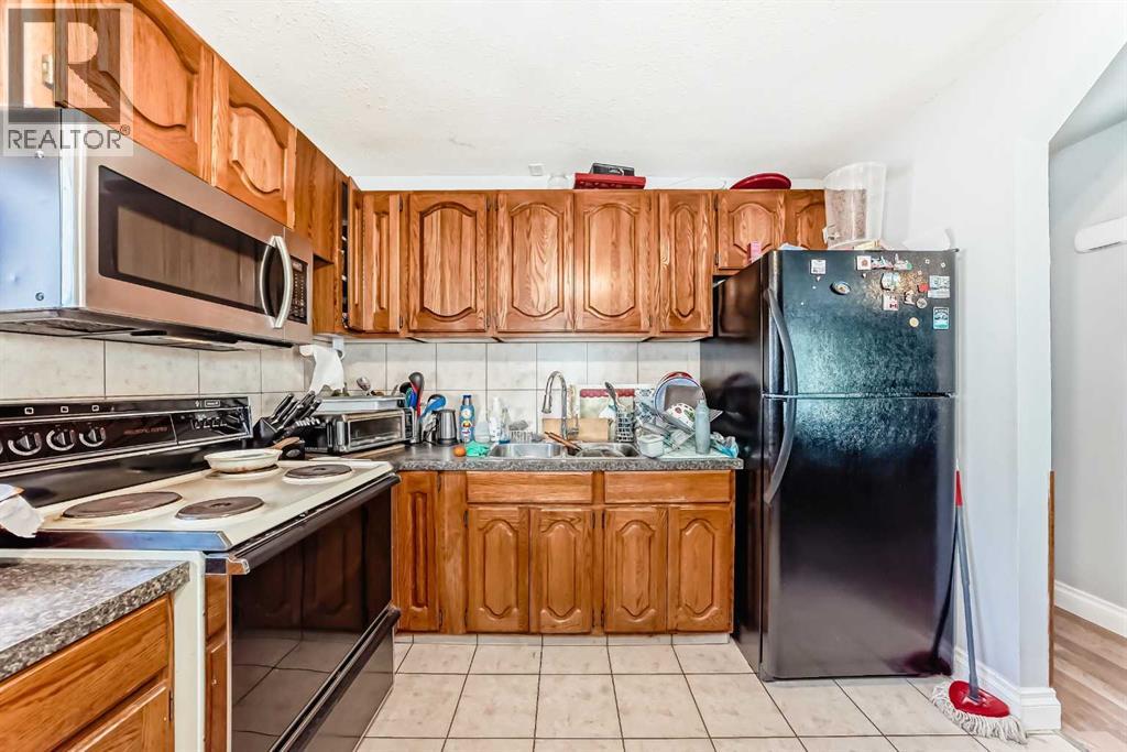 4004 7 Avenue SW - 10