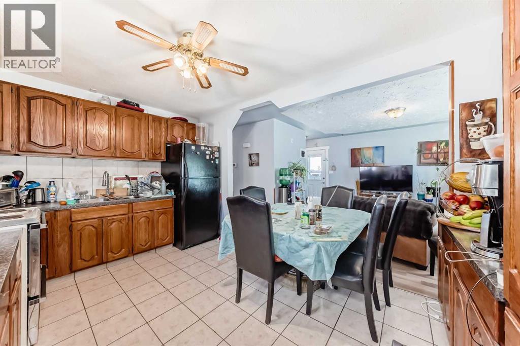 4004 7 Avenue SW - 11