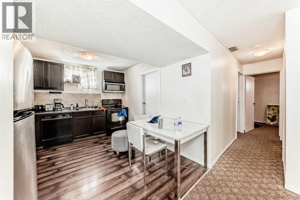 4004 7 Avenue SW - 30