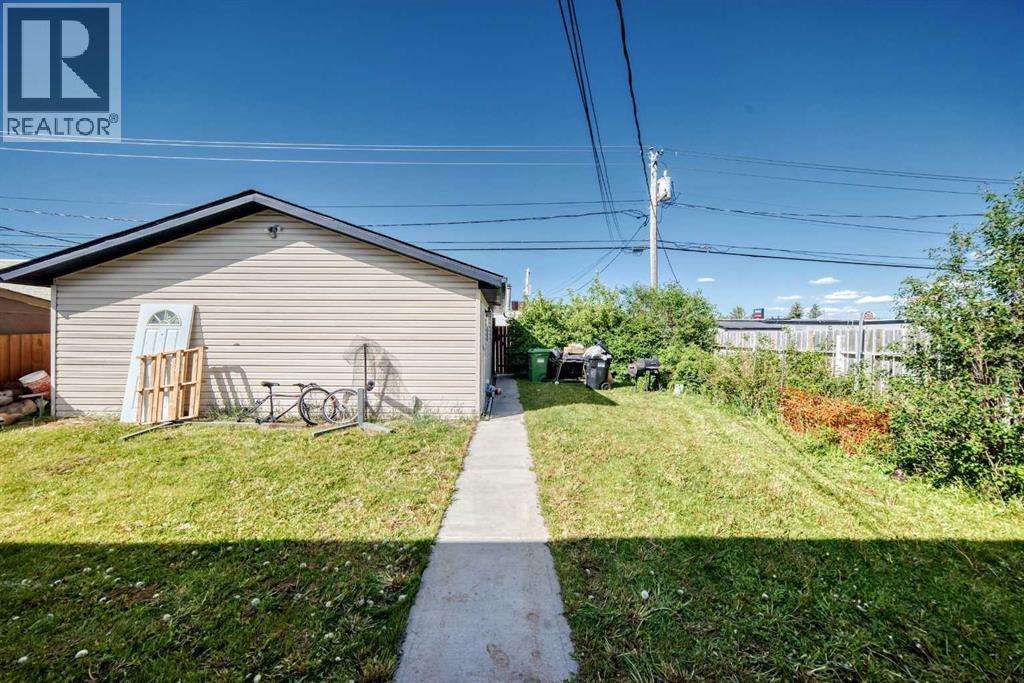 4004 7 Avenue SW - 43