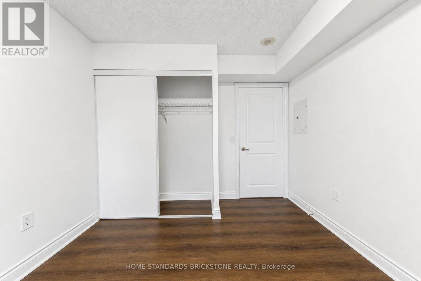 #2226 500 DORIS AVENUE - 26