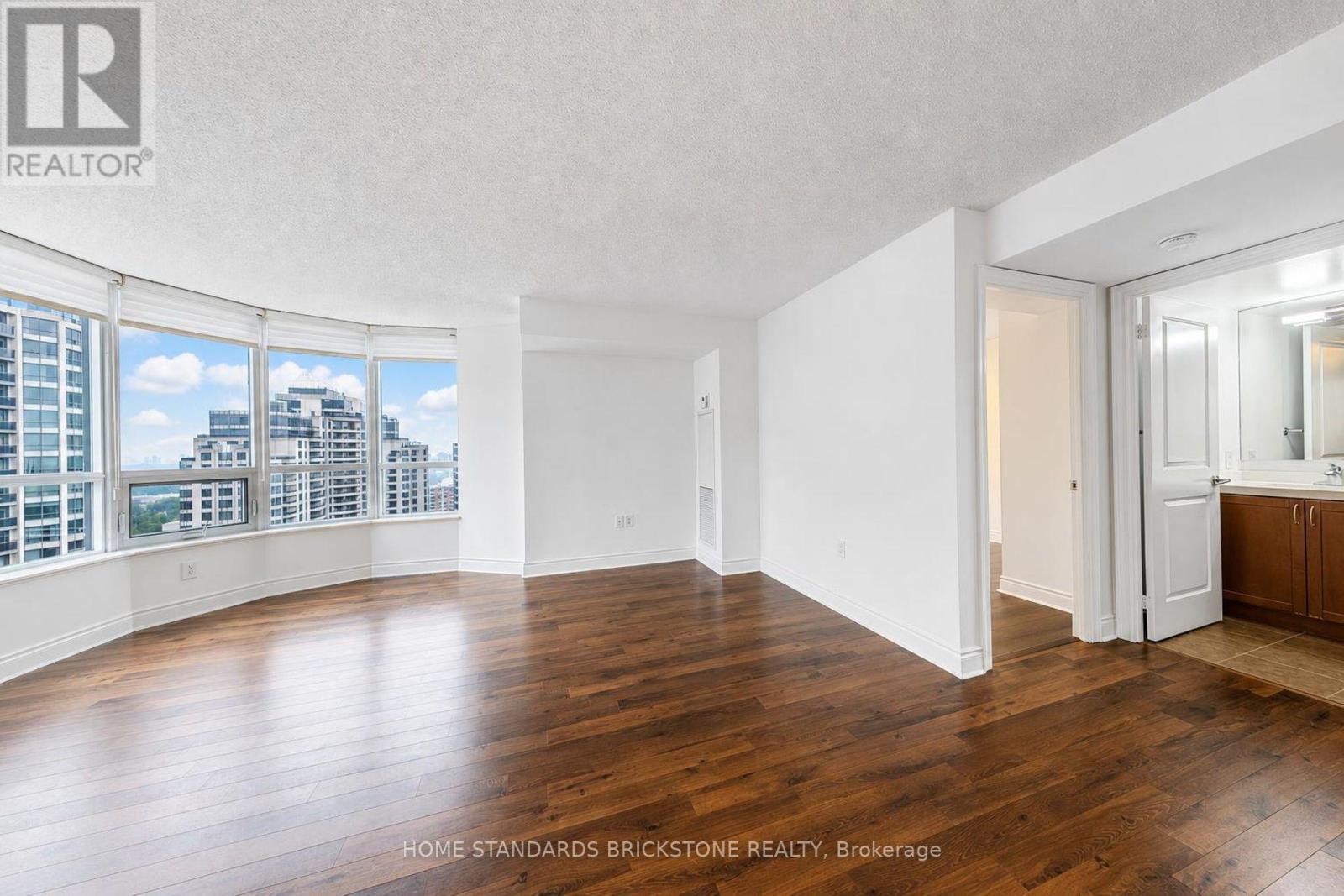#2226 500 DORIS AVENUE - 30