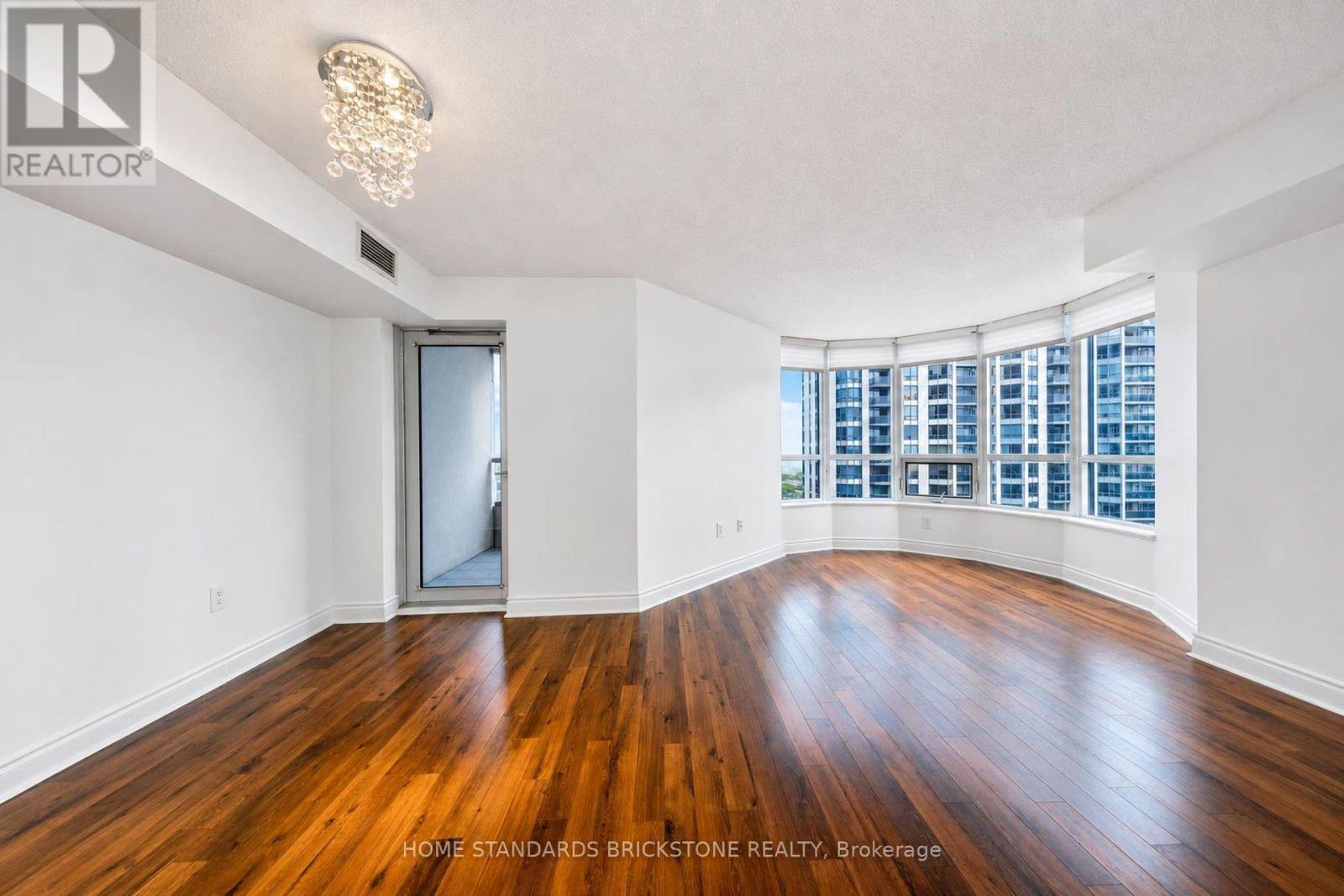 #2226 500 DORIS AVENUE - 31