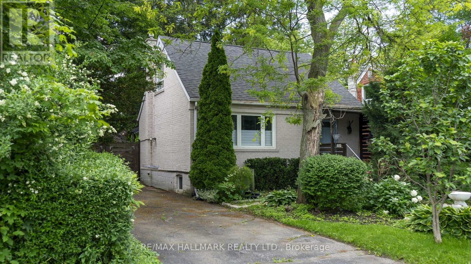 203 ELMHURST AVENUE - 19